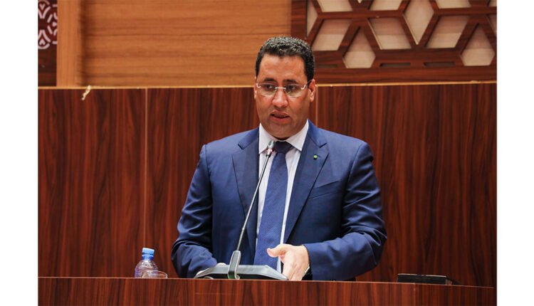 “حفظ الله موريتانيا من كل مكروه”… هذا ما كتبه الوزير الأول المختار ولد إجاي عن أزمة الكهرباء !!