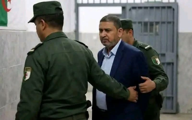 مصدر مقرب من حماس يكشف تفاصيل احتجاز سامي أبو زهري في الجزائر