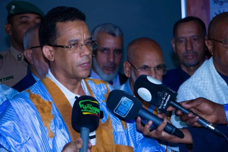 وزير الشؤون الإسلامية يشيد بنجاح موسم الحج ويثمن جهود السلطات السعودية