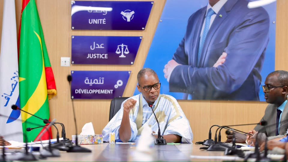 حزب “الانصاف” الحاكم يثمن جهود الأمناء الدائمين المكلفين بالولايات (بيان)