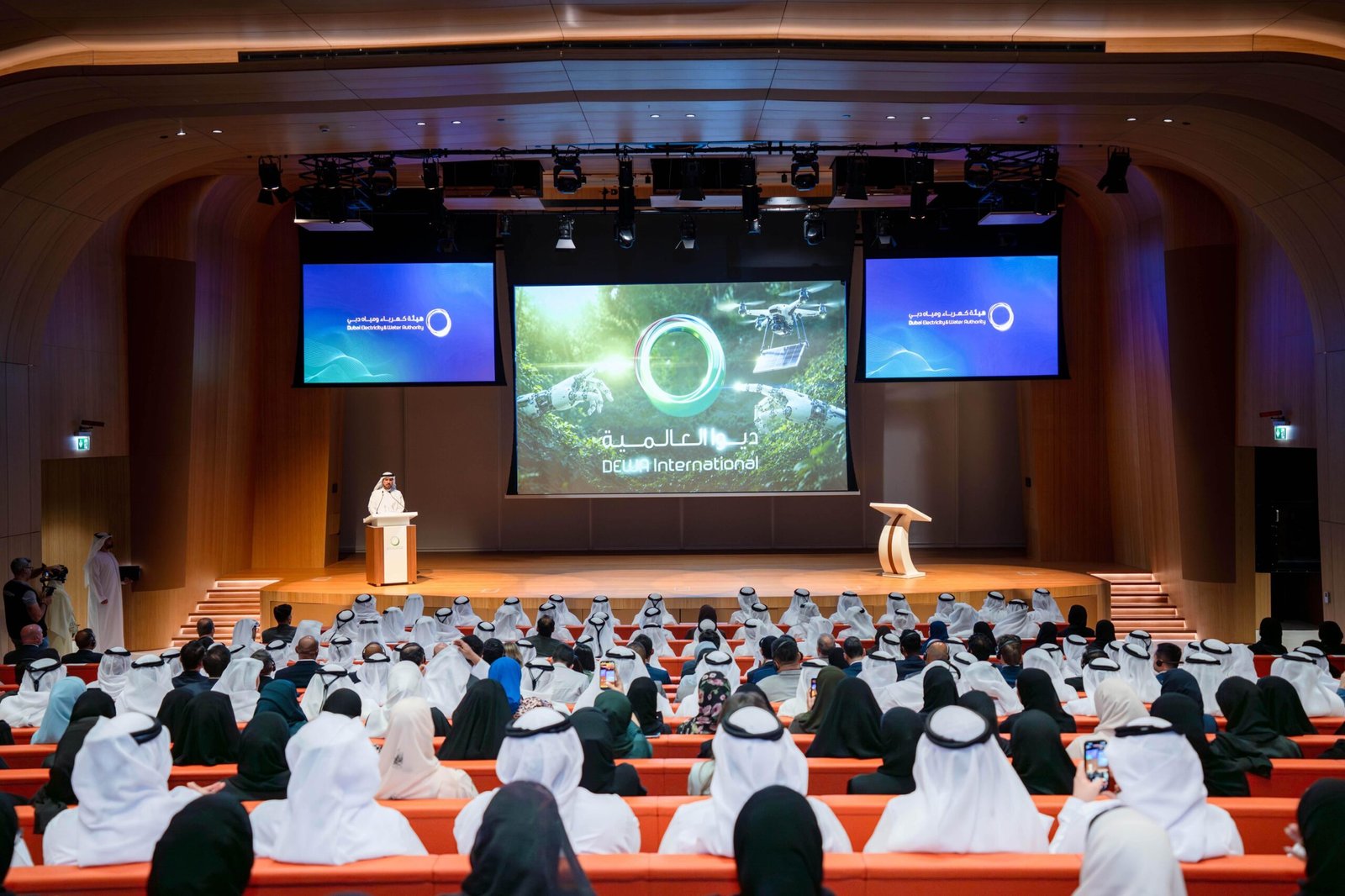 إطلاق ” ديوا العالمية” كشركة مستقلة مملوكة لهيئة كهرباء ومياه دبي لتطوير مشاريع البنية التحتية للطاقة والمياه عالمياً