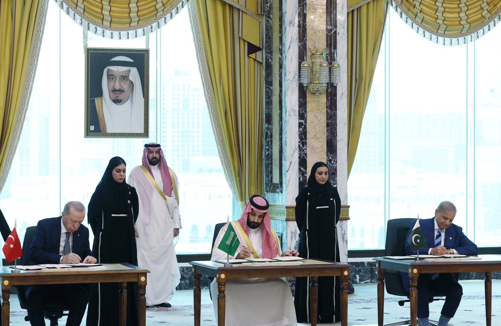 «اتفاقية مكة» تمضي نحو تشكيل آليات استراتيجية وسياسية وعسكرية