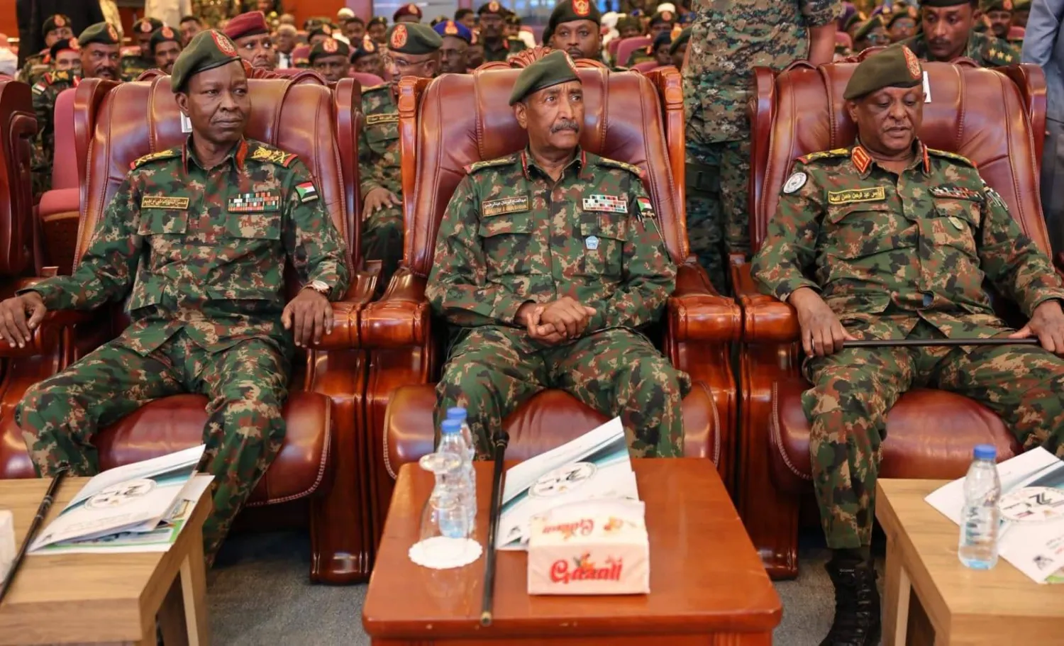 السودان :البرهان يفتح باب الحوار ويتمسك بحسم «الدعم السريع»