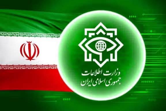 إيران تتهم دبلوماسيين فرنسيين بالتورط في نشاط استخباراتي وتدخلات داخلية