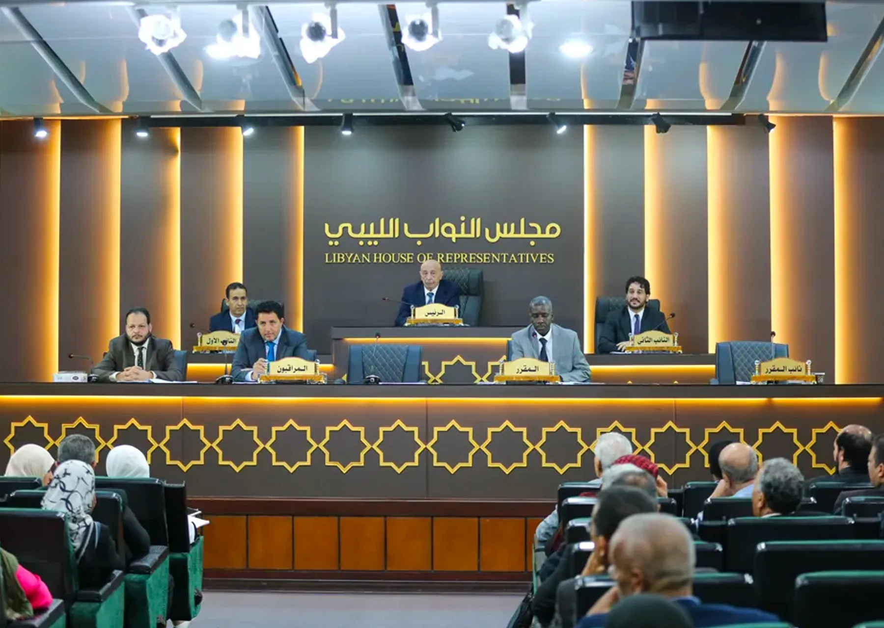 أزمة رئاسة البرلمان الليبي تتصاعد .. تحركات لتغيير القيادة تهدد بتعطيل المجلس