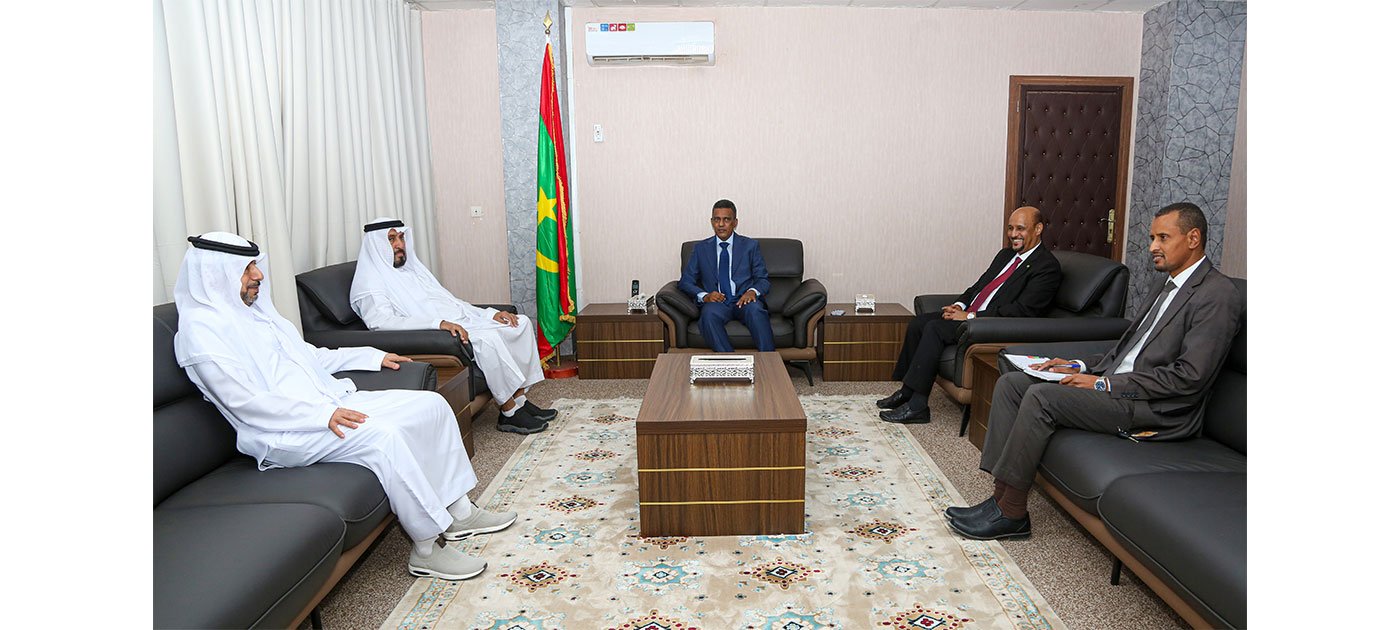 وزير الشؤون الإسلامية يبحث مع السفير الإماراتي تعزيز التعاون بين نواكشوط وأبوظبي