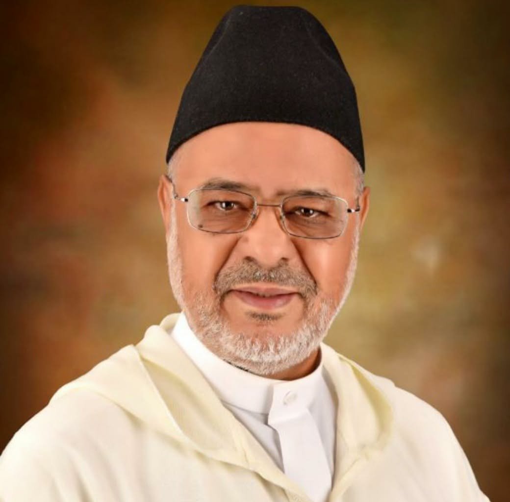 بعد الجدل الذي فجره حديثه الإعلامي .. أحمد الريسوني يكتب: ماذكرته مجرد أفكار تاريخية ..و الموريتانيون هم أذكى من عرفت من العرب