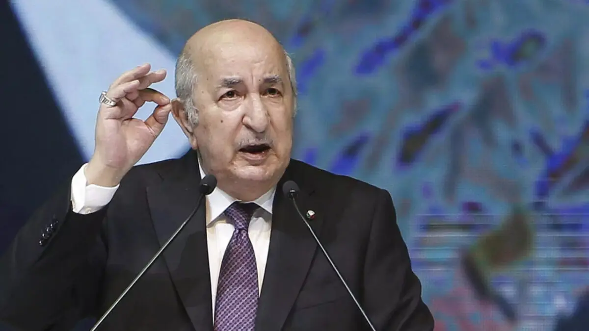 الرئيس الجزائري تبون: أرسلنا مقاتلات إلى النيجر لإنهاء “التمرد” .. «هذا استفزاز لنا ومرحبًا رأسي برأسك».